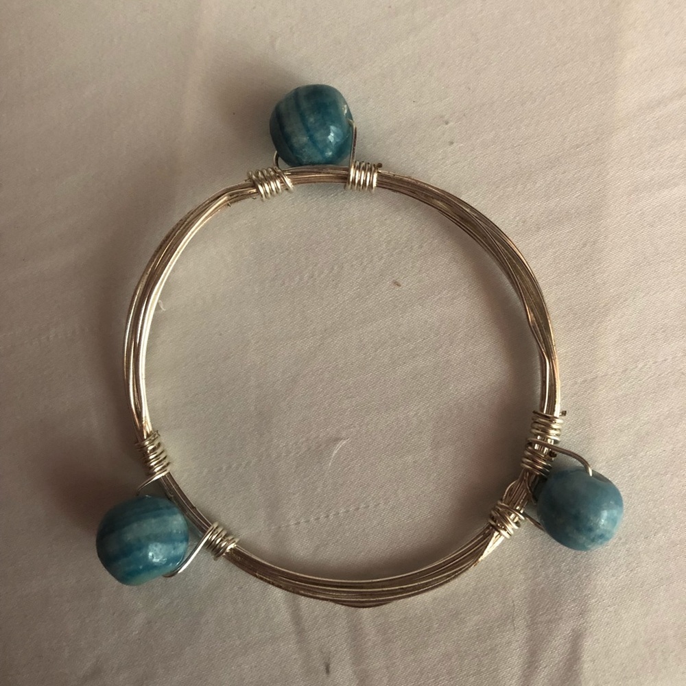 Wrapped bracelets - Picture 2 of 4